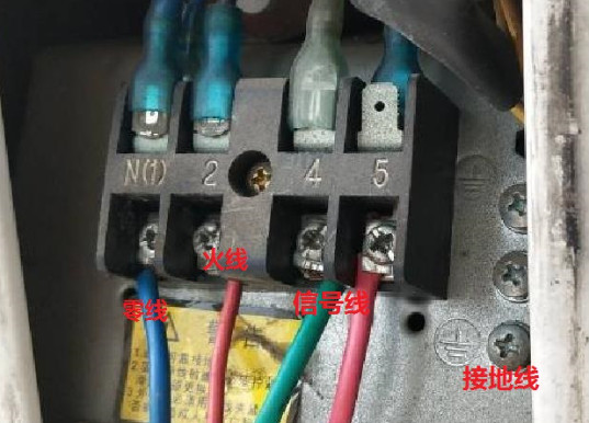 在設(shè)計師的工作中，客戶都有一定的知識水平